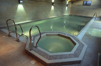 18mm Render to Pool Walls & 25mm Screed to Pool Floor, Tumbled Marble Mosaic Tile Finish
